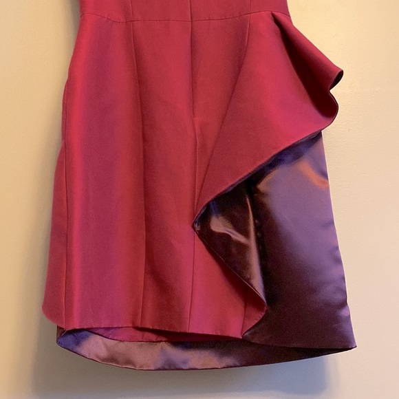 ♥️HALSTON| Magenta Burgundy Peplum Sheath Dress - sz 8 - Picture 7 of 8